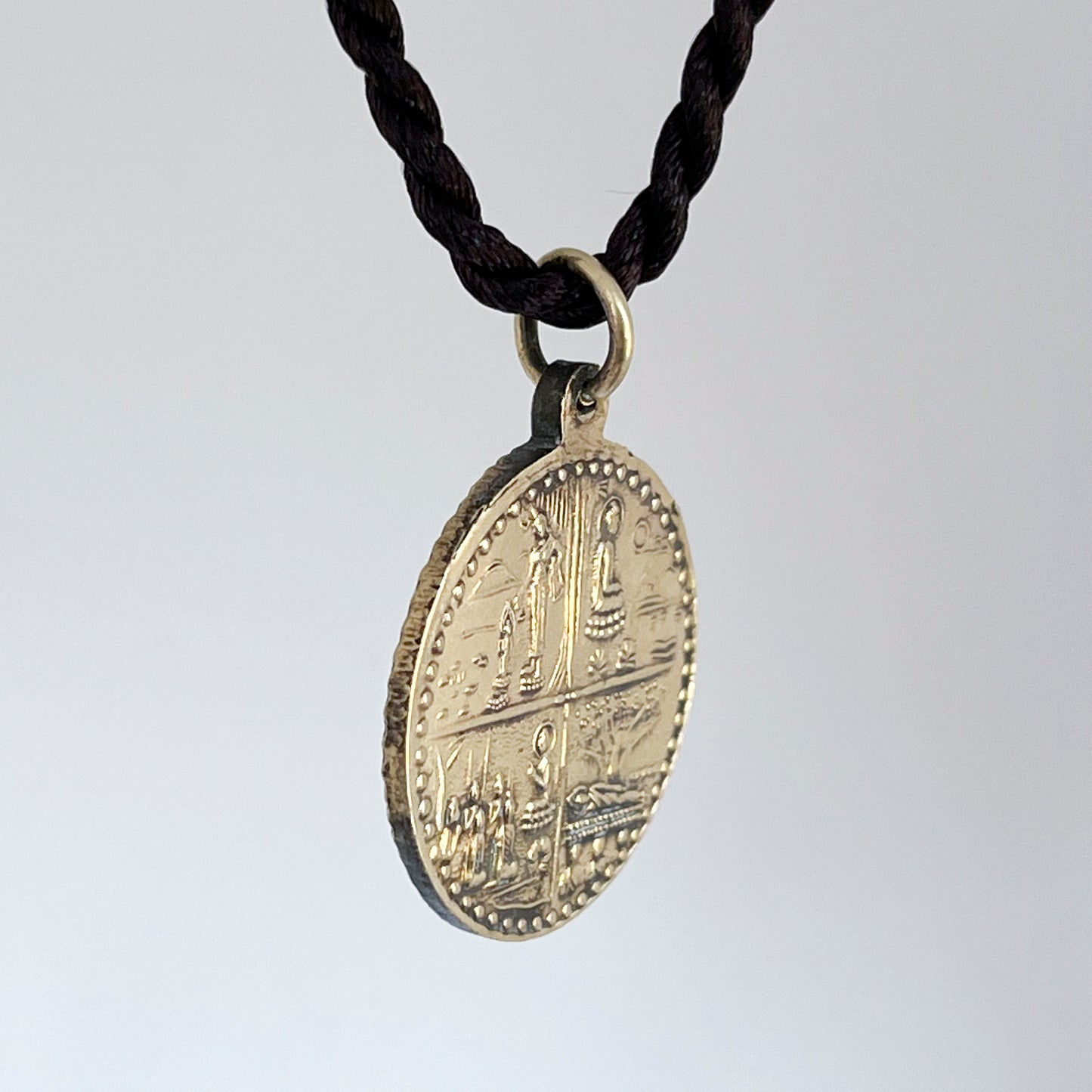 Buddha - The Four Noble Truths चतुरार्यसत्यानि Pendant