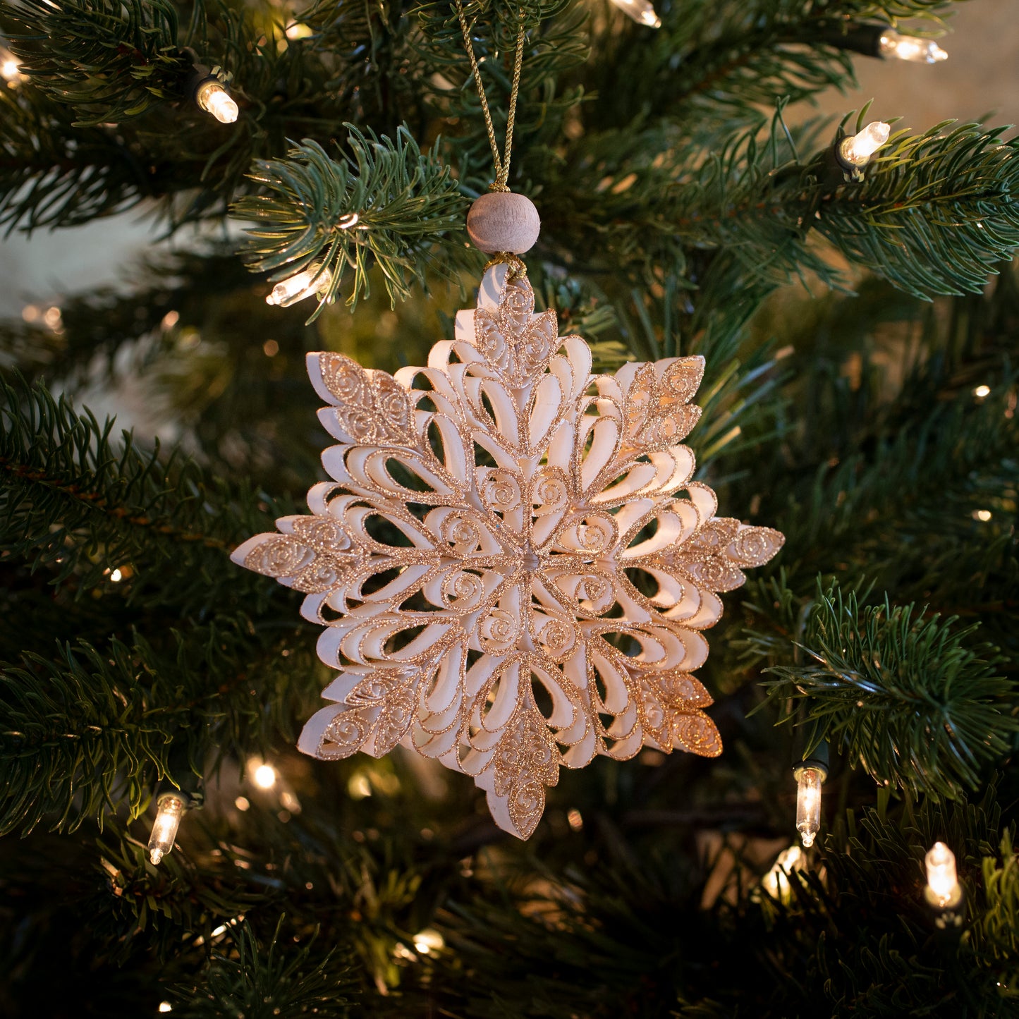 Quilling Snowflake "Frostine" gold glitter - 5 inch Ø | Christmas / Winter