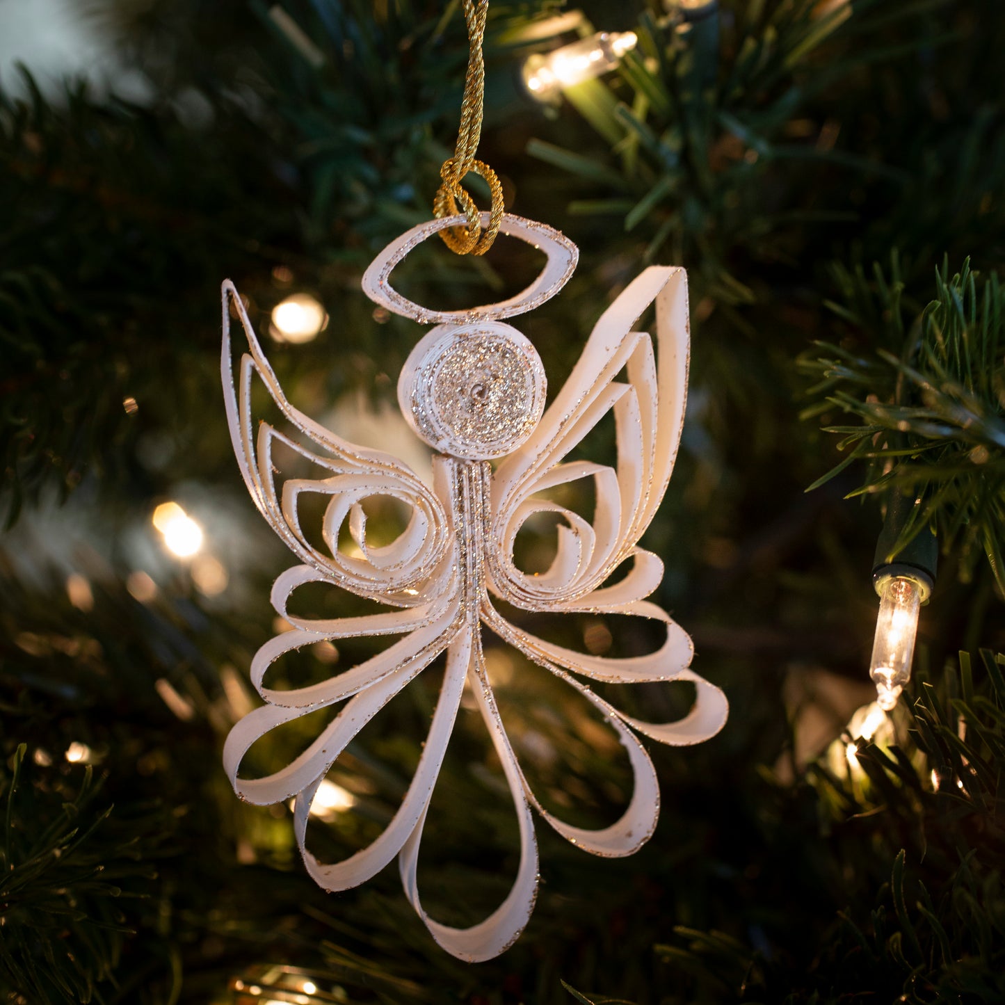 Quilling Angel "Melek" white with gold glitter - 4 inch Ø | Christmas / Winter