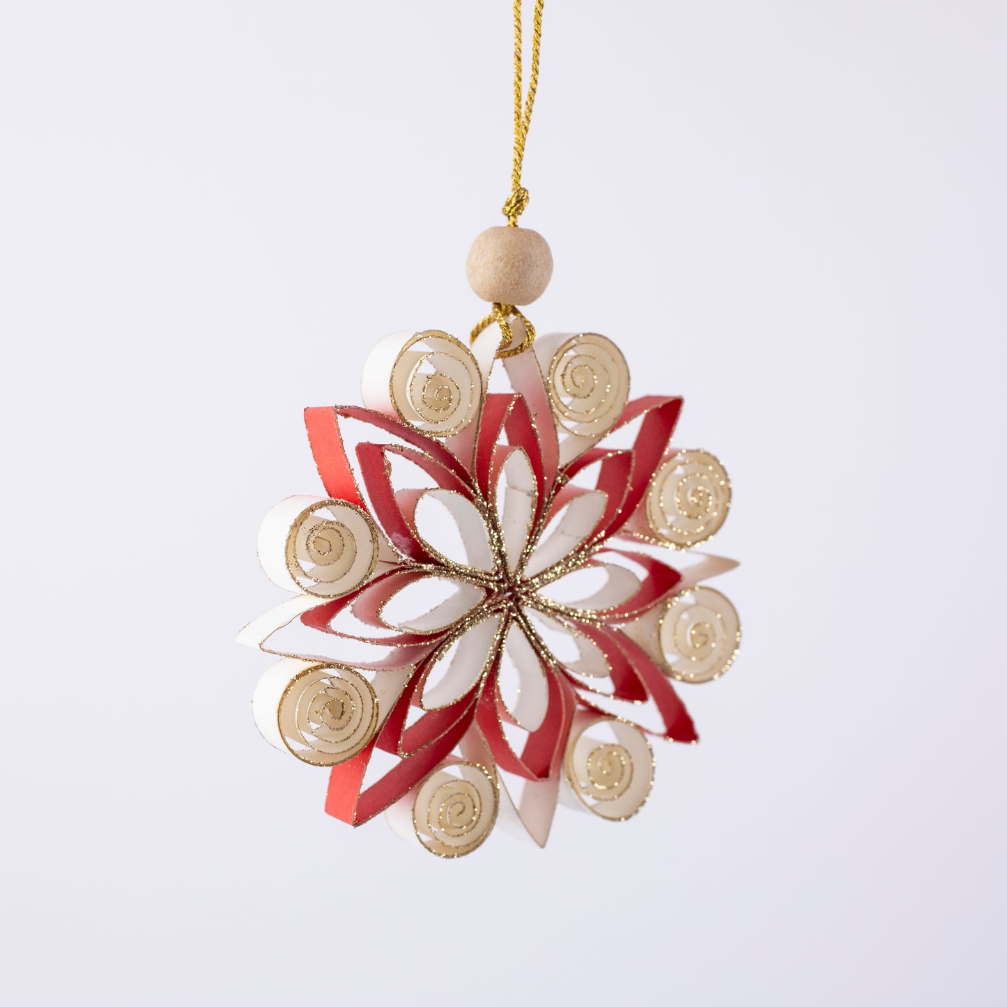 Quilling Snowflake "Neve" white / red with gold glitter - 4 inch Ø | Christmas / Winter