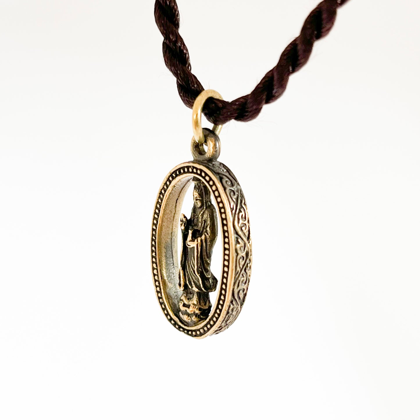 Guanyin 观音 Bodhisattva Pendant