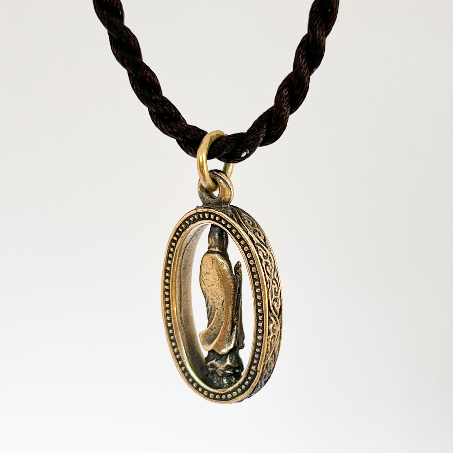 Guanyin 观音 Bodhisattva Pendant