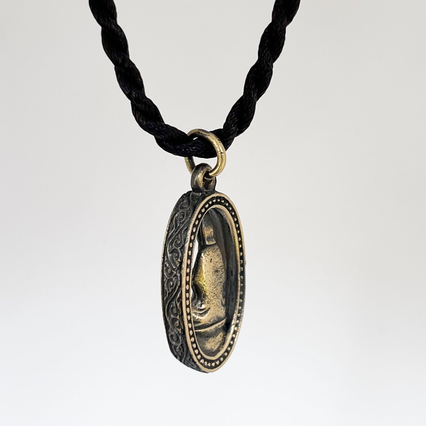 Guanyin 观音 Bodhisattva Pendant