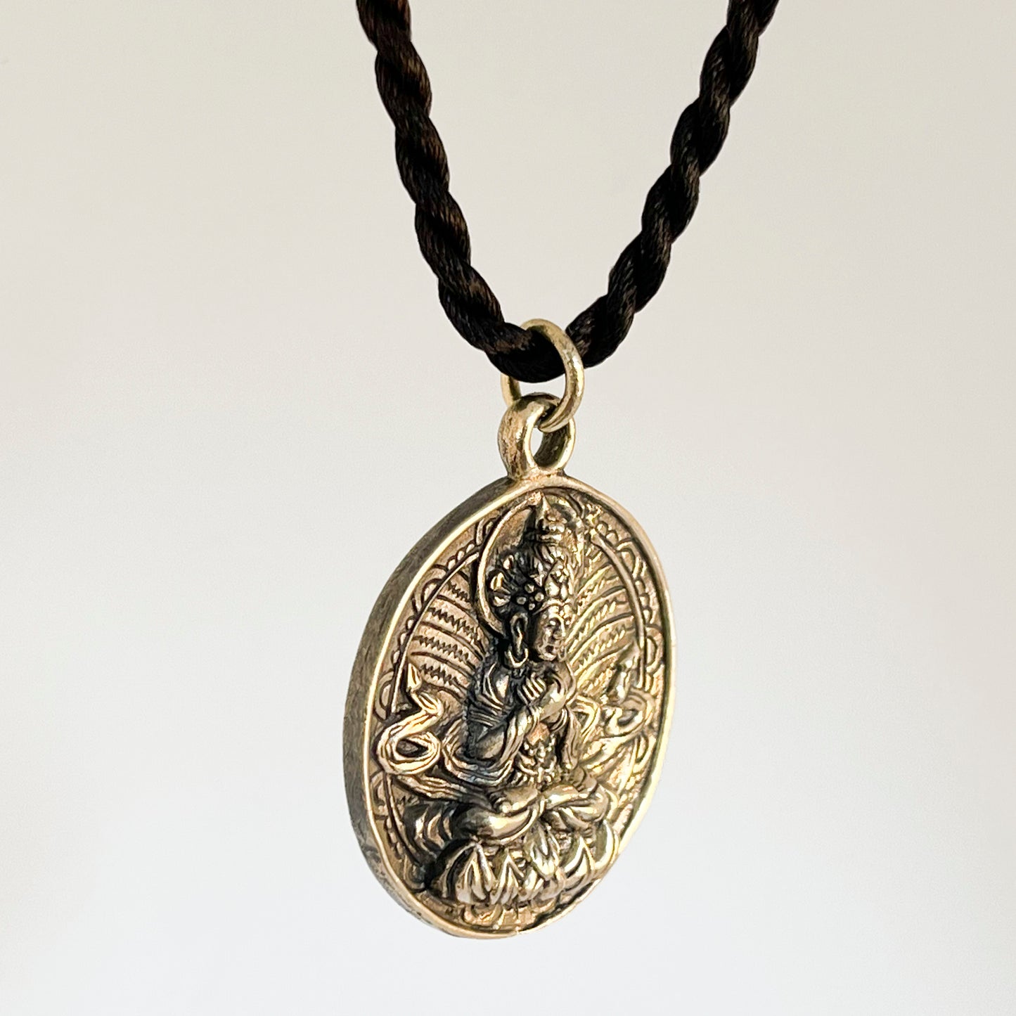 Guanyin 观音 Bodhisattva Pendant