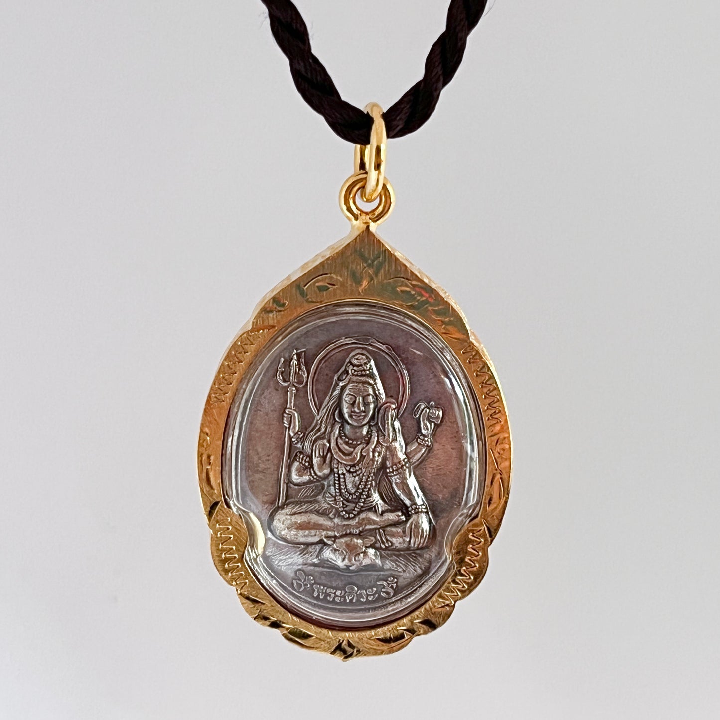 Durga (दुर्गा) with Shiva (शिव) Amulet / Pendant