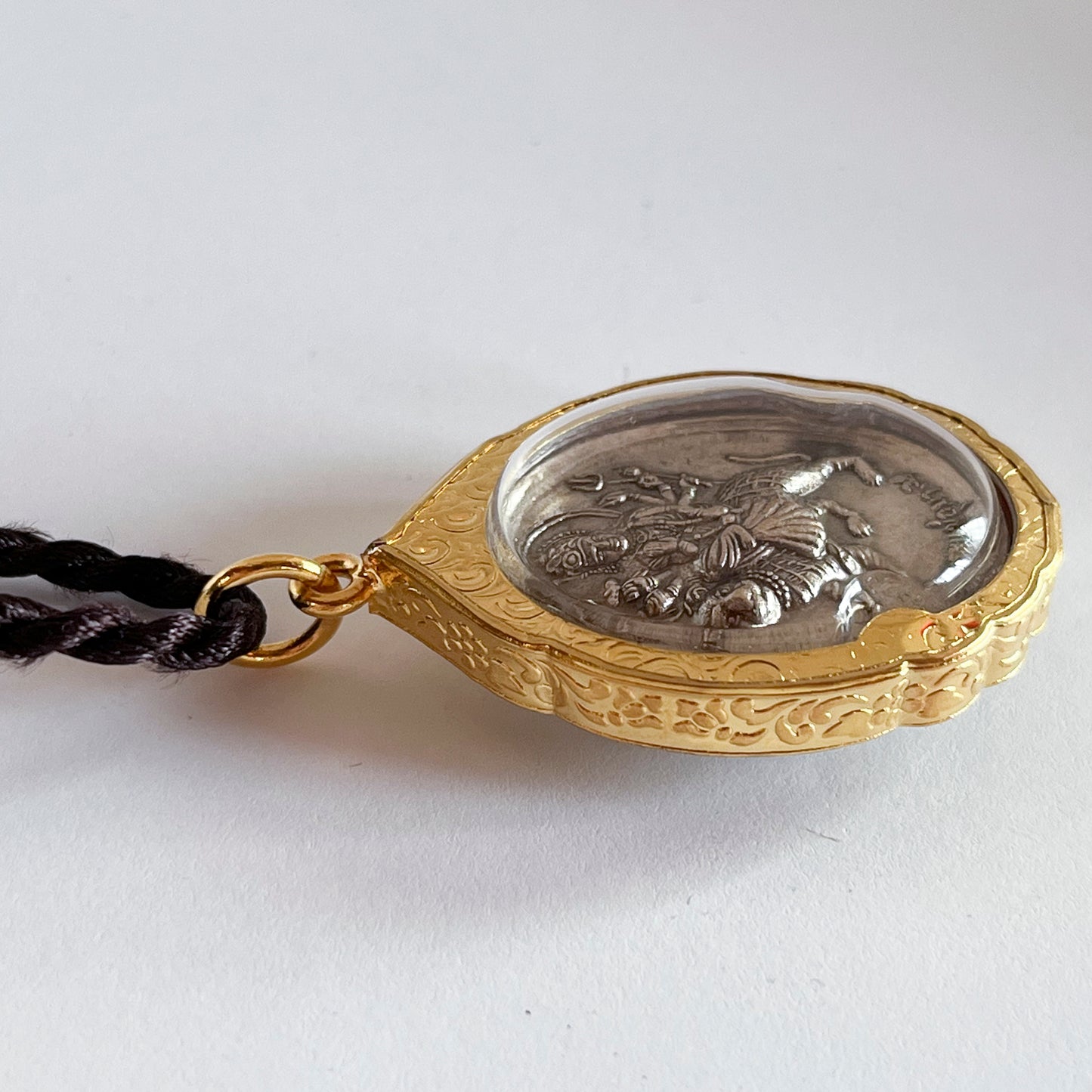 Durga (दुर्गा) with Shiva (शिव) Amulet / Pendant